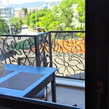 Patrick's - Royal Apartman Napospart